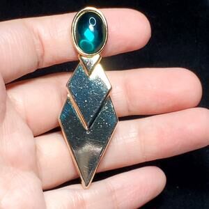 Green Cabachon Gold Tone Diamond Brooch Unsigned 2" Vtg Pin